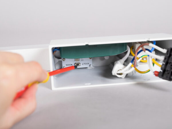 Hide-a-Lite Mirro IP44 Socket pistorasialla - Image 6